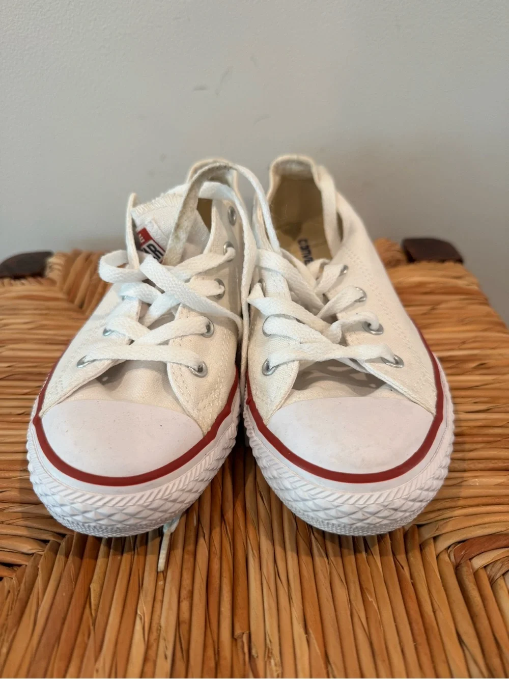 Kids Low-Top White Canvas Sneakers with Red Stripe Accent size 3